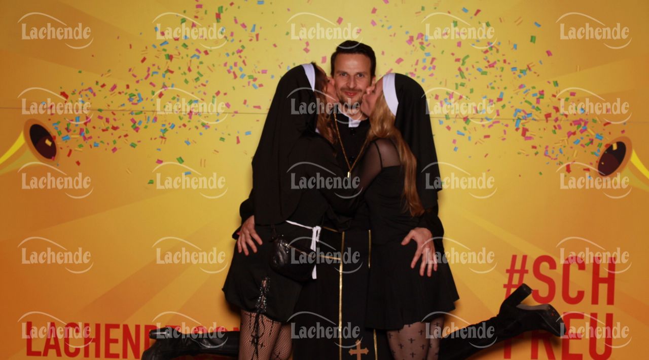 Lachende 08.02.24 19:22 Uhr - 0318