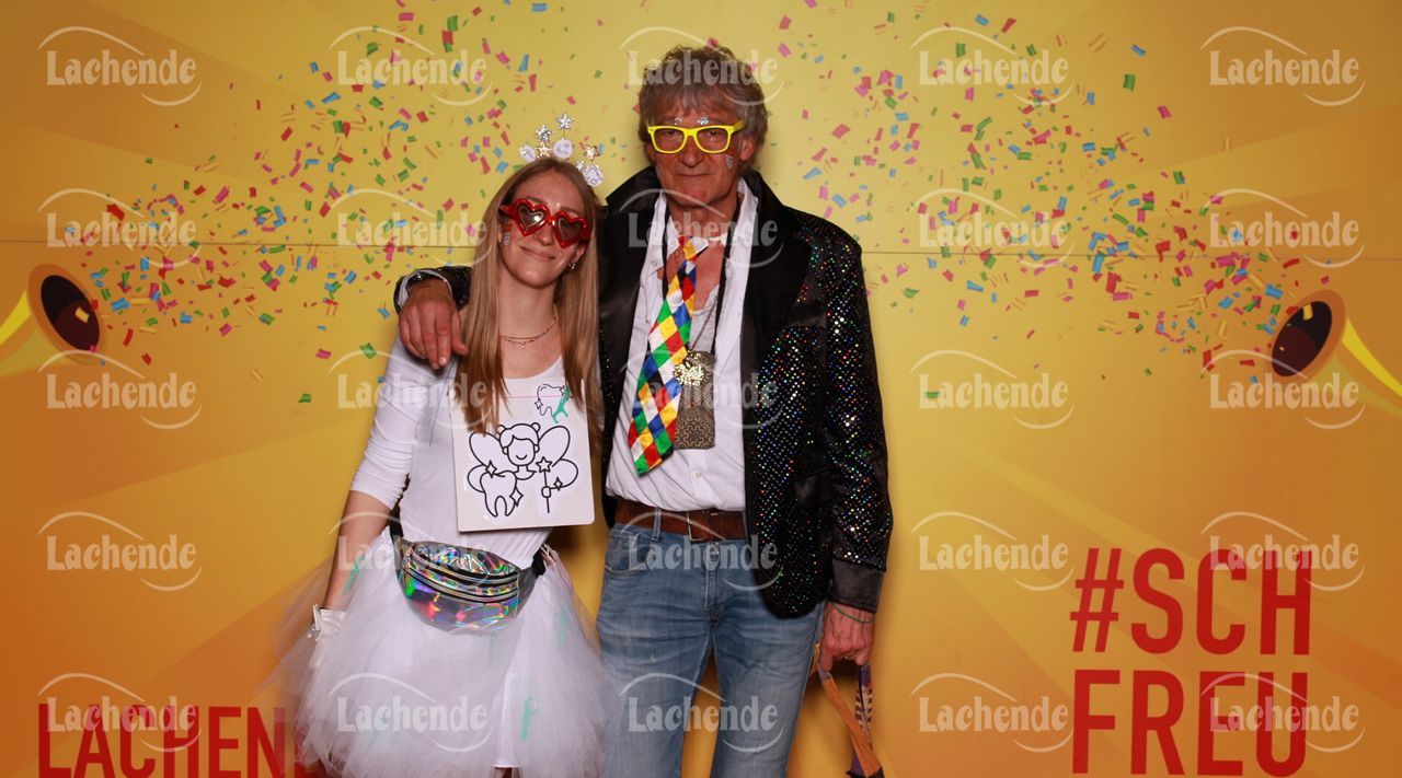 Lachende Kölnarena 11.02.24 17:58 Uhr - 0255