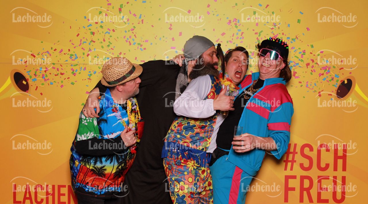 Lachende Kölnarena 10.02.24 21:45 Uhr - 0456