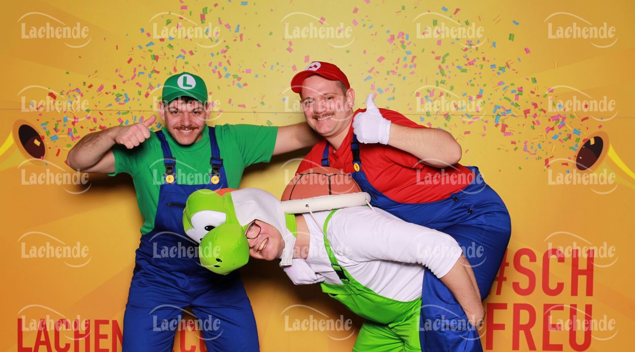 Lachende Kölnarena 11.02.24 18:35 Uhr - 0326