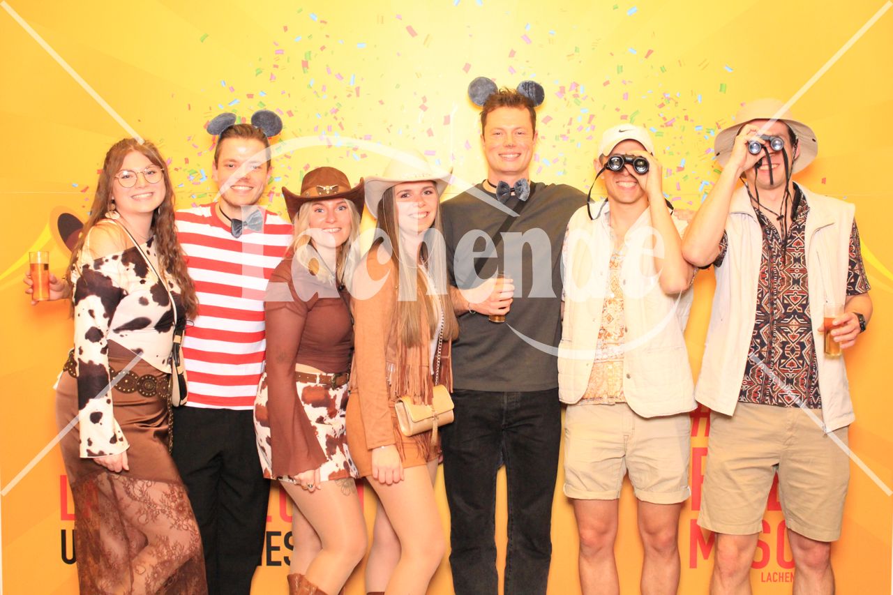 Lachende Kölnarena 13.02.2026 22:09 Uhr - 0442