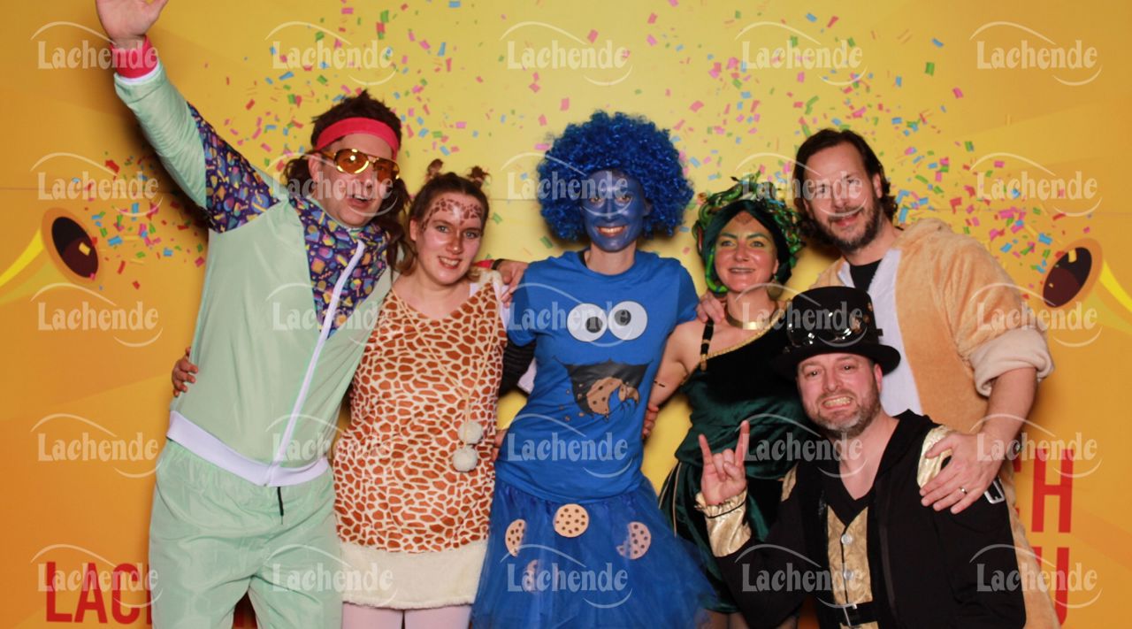 Lachende 08.02.24 20:42 Uhr - 0480