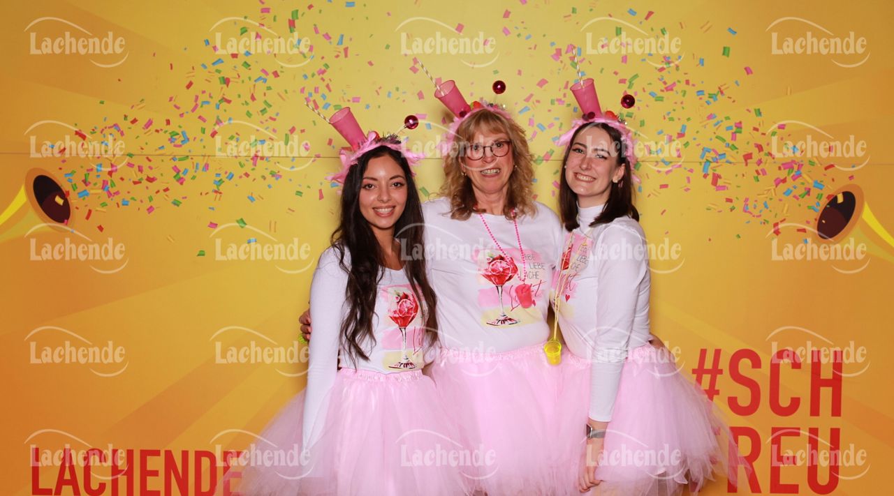 Lachende Kölnarena 10.02.24 19:36 Uhr - 0225