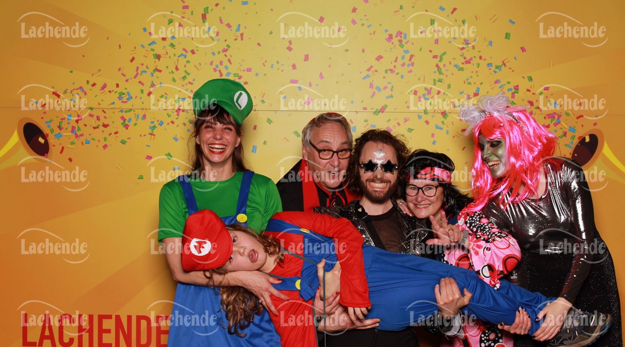 Lachende Kölnarena 10.02.24 22:18 Uhr - 0537