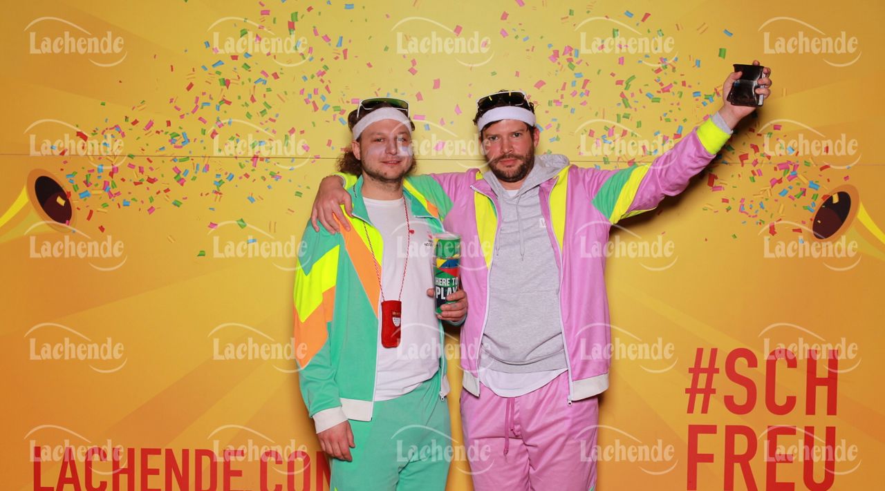 Lachende Kölnarena 09.02.24 20:57 Uhr - 0357