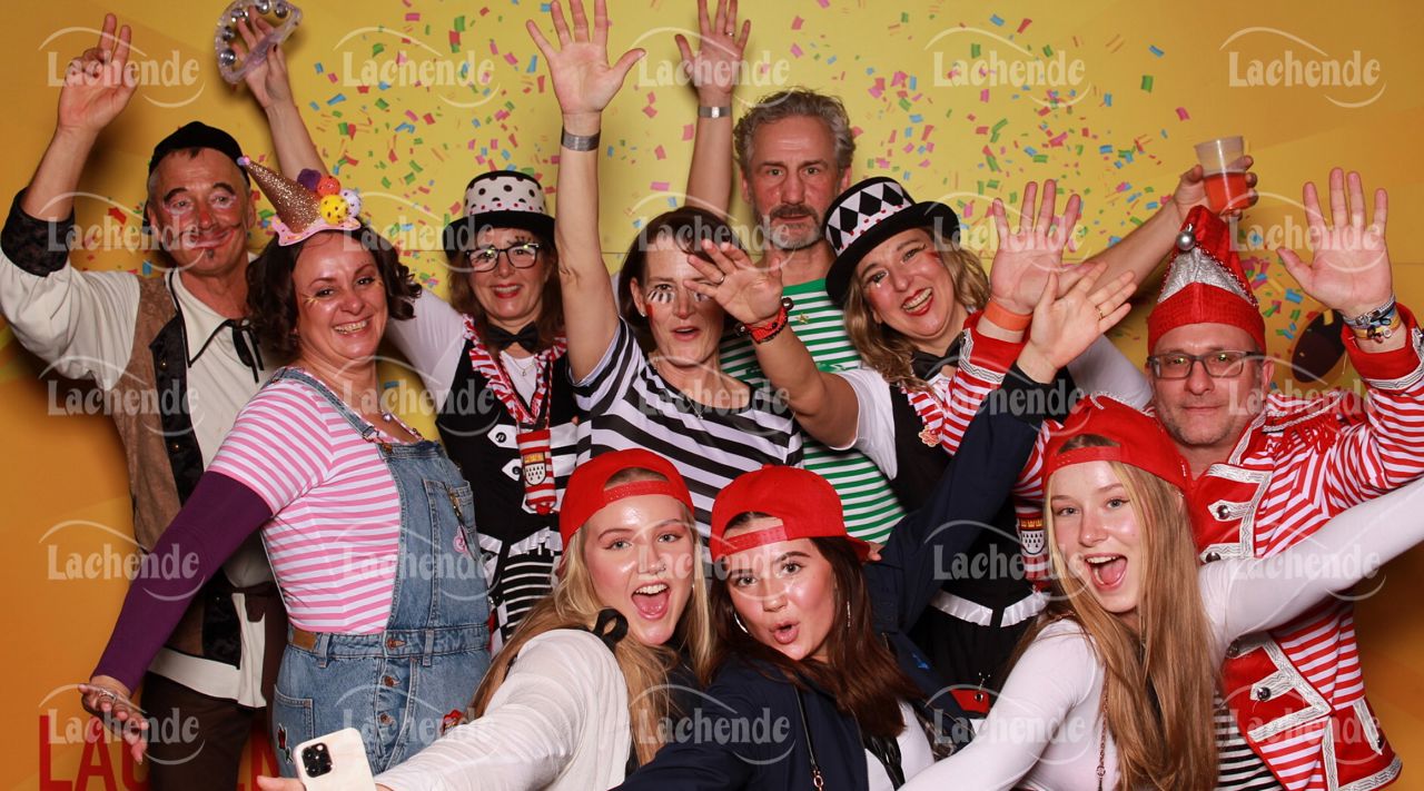 Lachende Kölnarena 11.02.24 17:59 Uhr - 0259