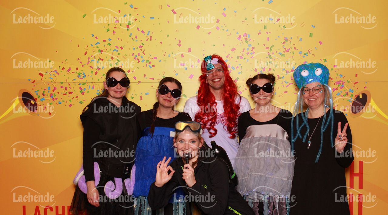 Lachende Kölnarena 01.03.2025 18:40 Uhr - 0103