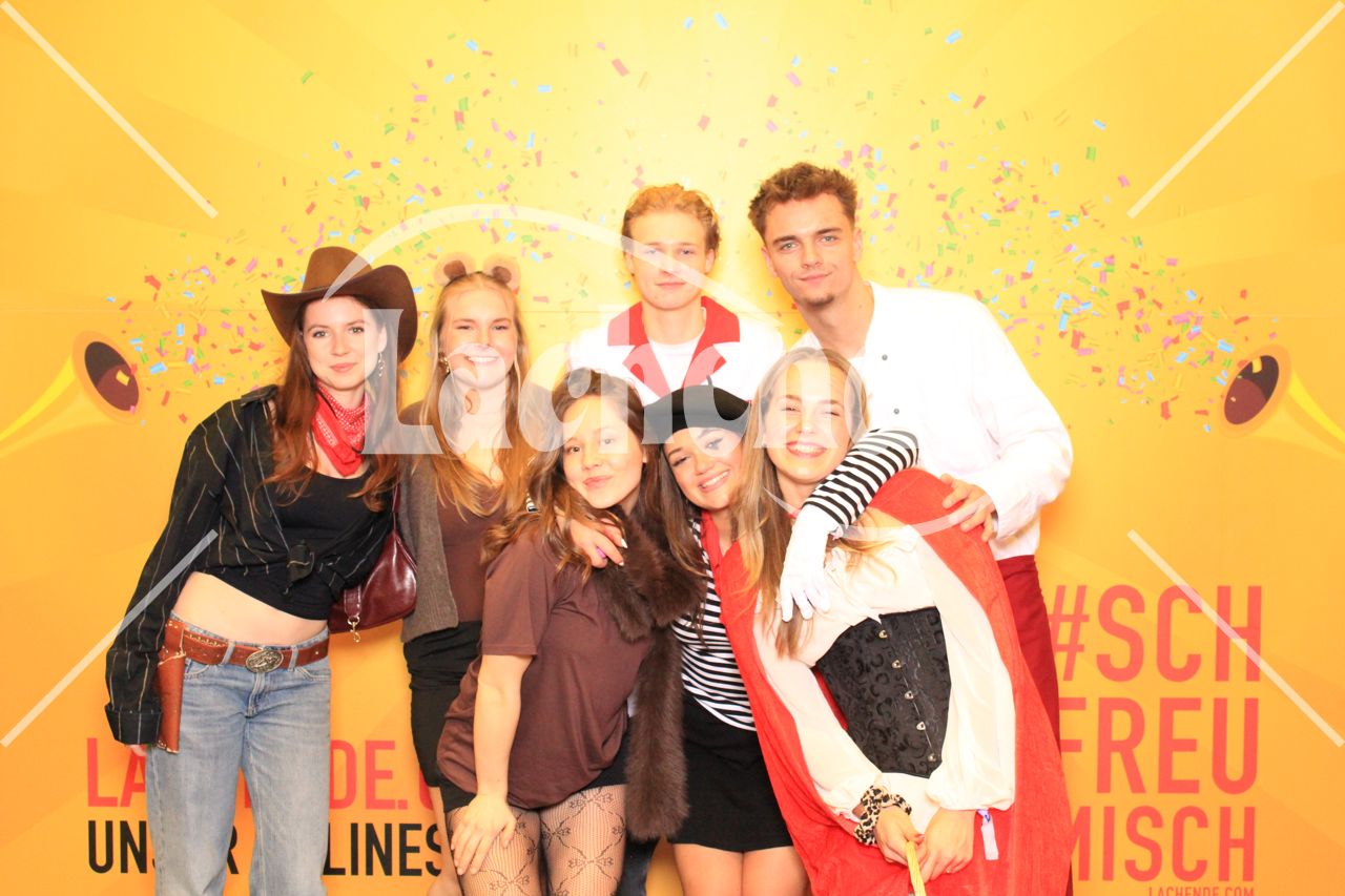 Lachende Kölnarena 08.02.2026 20:23 Uhr - 0223