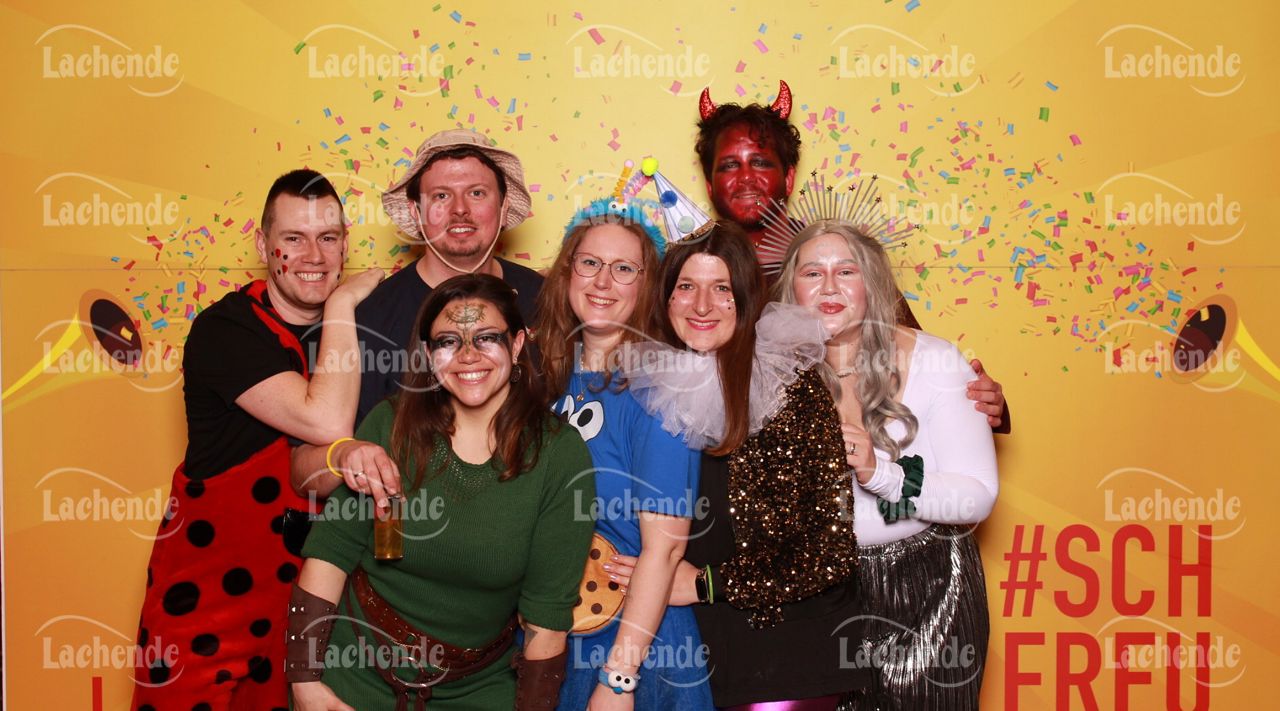 Lachende Kölnarena 28.02.2025 21:48 Uhr - 0441