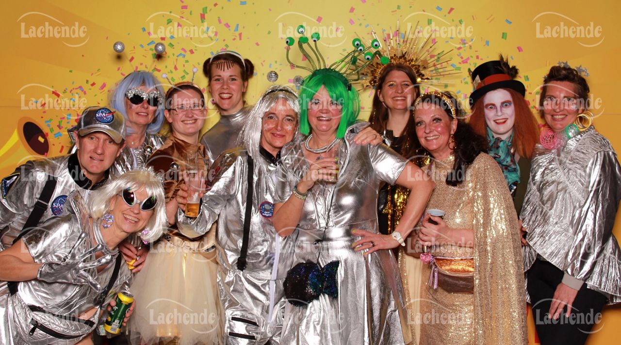 Lachende Kölnarena 10.02.24 19:01 Uhr - 0136