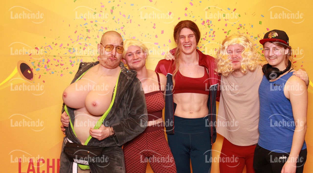 Lachende Kölnarena 10.02.2023 0545