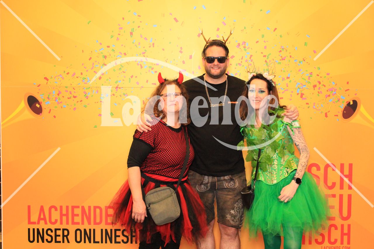 Lachende Kölnarena 06.02.2026 23:02 Uhr - 0333