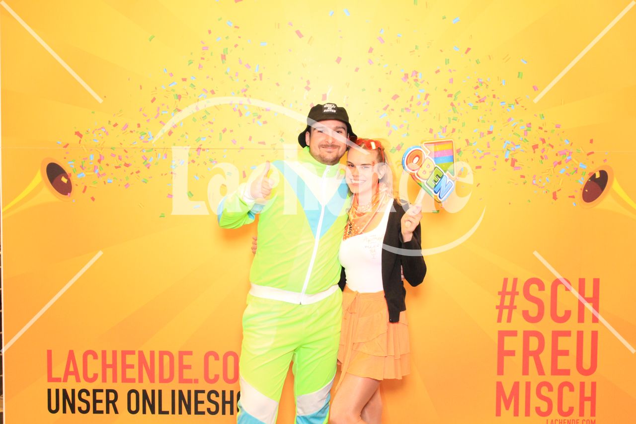 Lachende Kölnarena 06.02.2026 21:26 Uhr - 0240