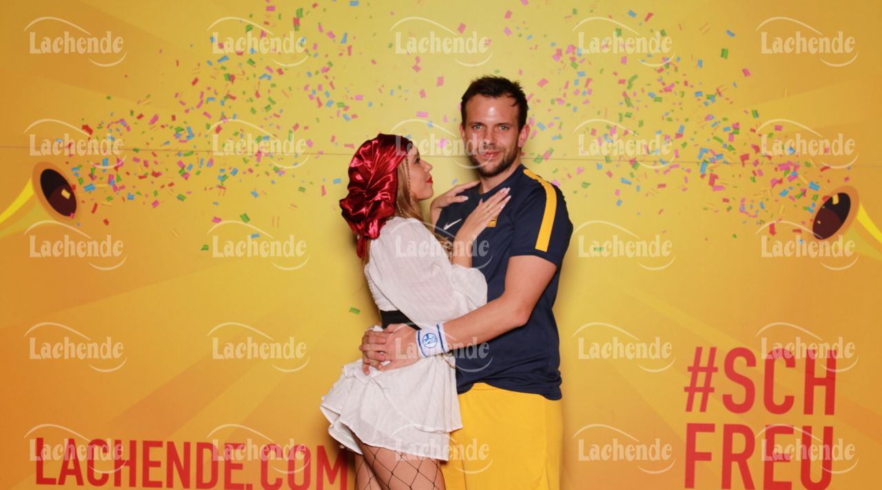 Lachende 08.02.24 20:58 Uhr - 0523