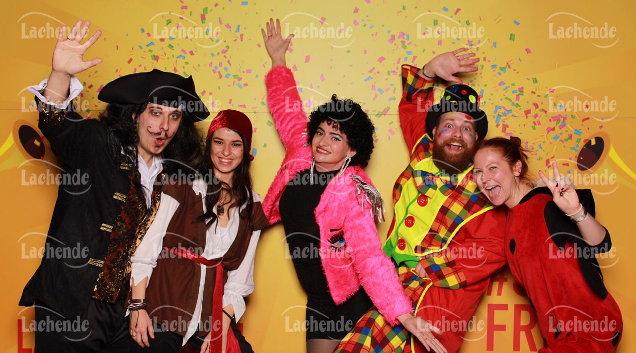 Lachende Kölnarena 11.02.24 19:26 Uhr - 0421