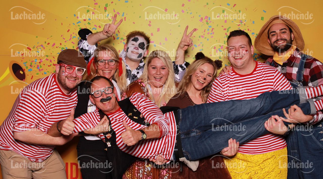 Lachende Kölnarena 10.02.24 22:03 Uhr - 0501