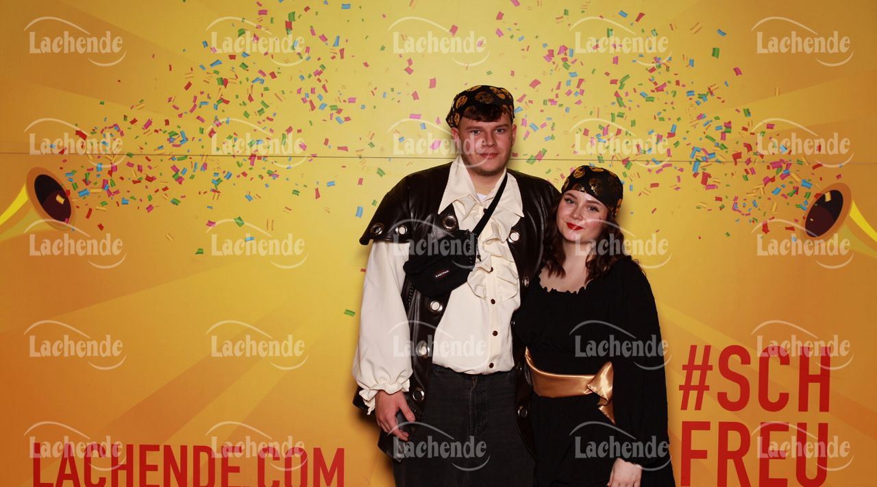 Lachende Kölnarena 09.02.24 19:02 Uhr - 0120