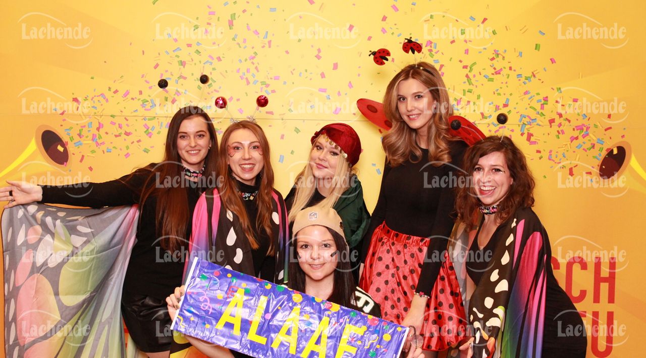 Lachende Kölnarena 10.02.2023 0521