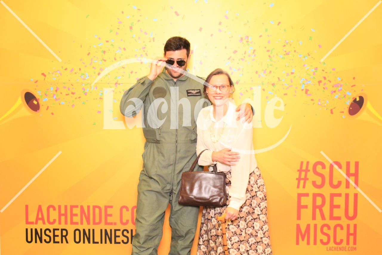 Lachende Kölnarena 14.02.2026 22:23 Uhr - 0544