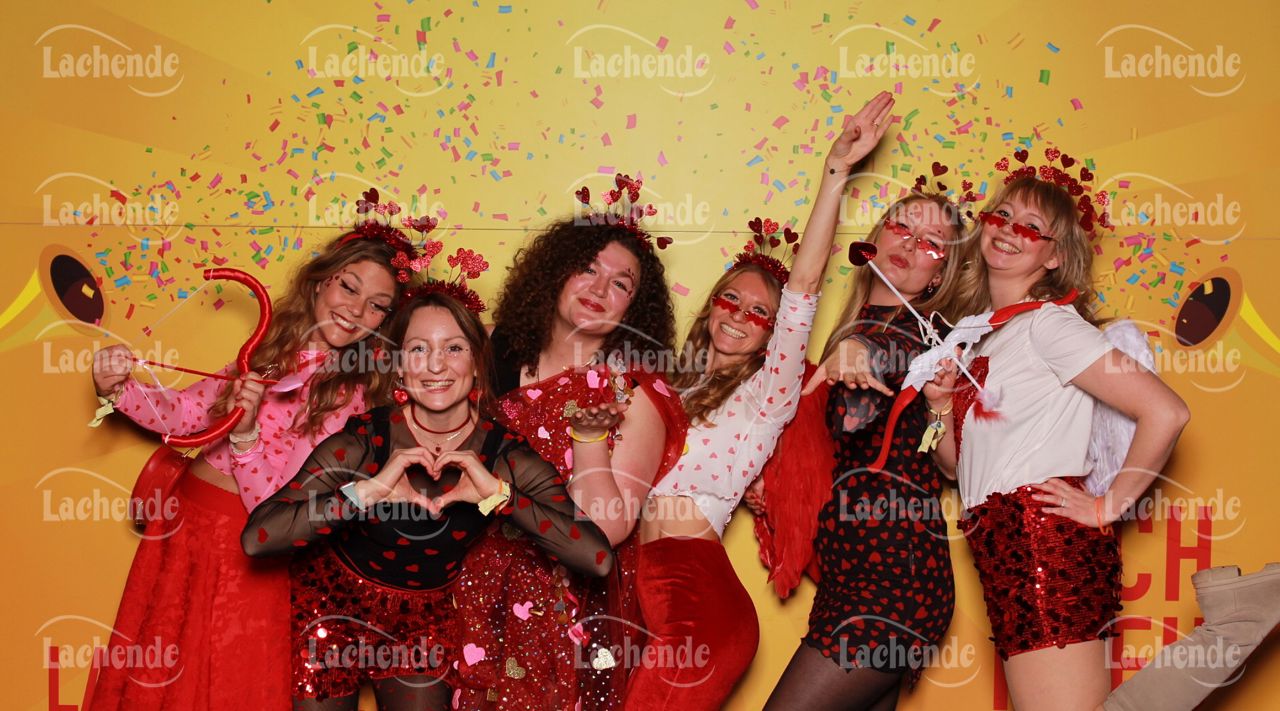 Lachende Kölnarena 09.02.24 18:58 Uhr - 0108