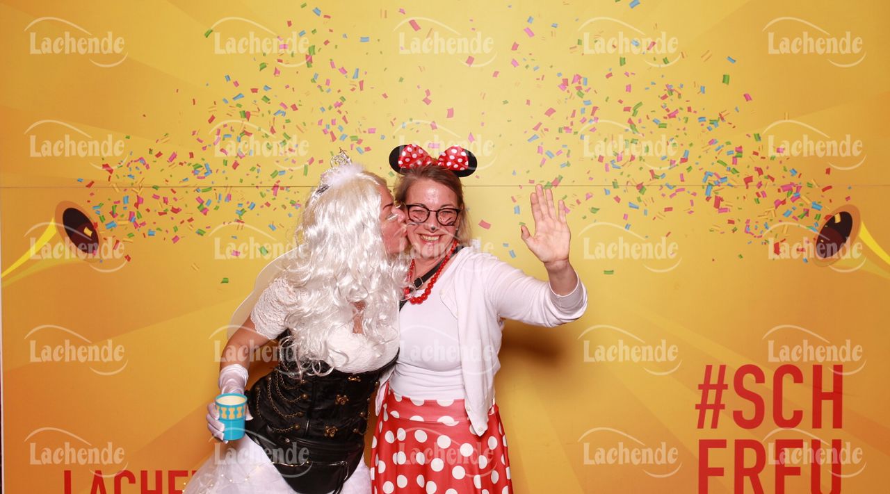 Lachende Kölnarena 28.02.2025 21:52 Uhr - 0442