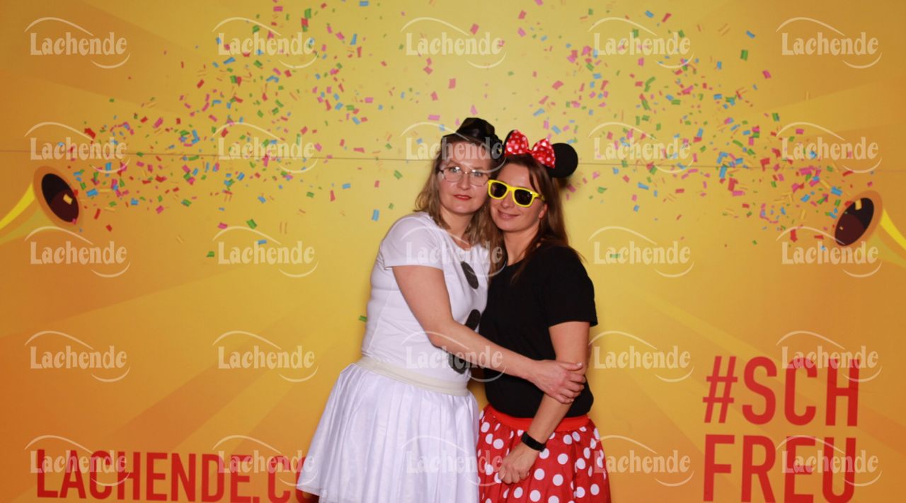 Lachende 08.02.24 21:27 Uhr - 0558