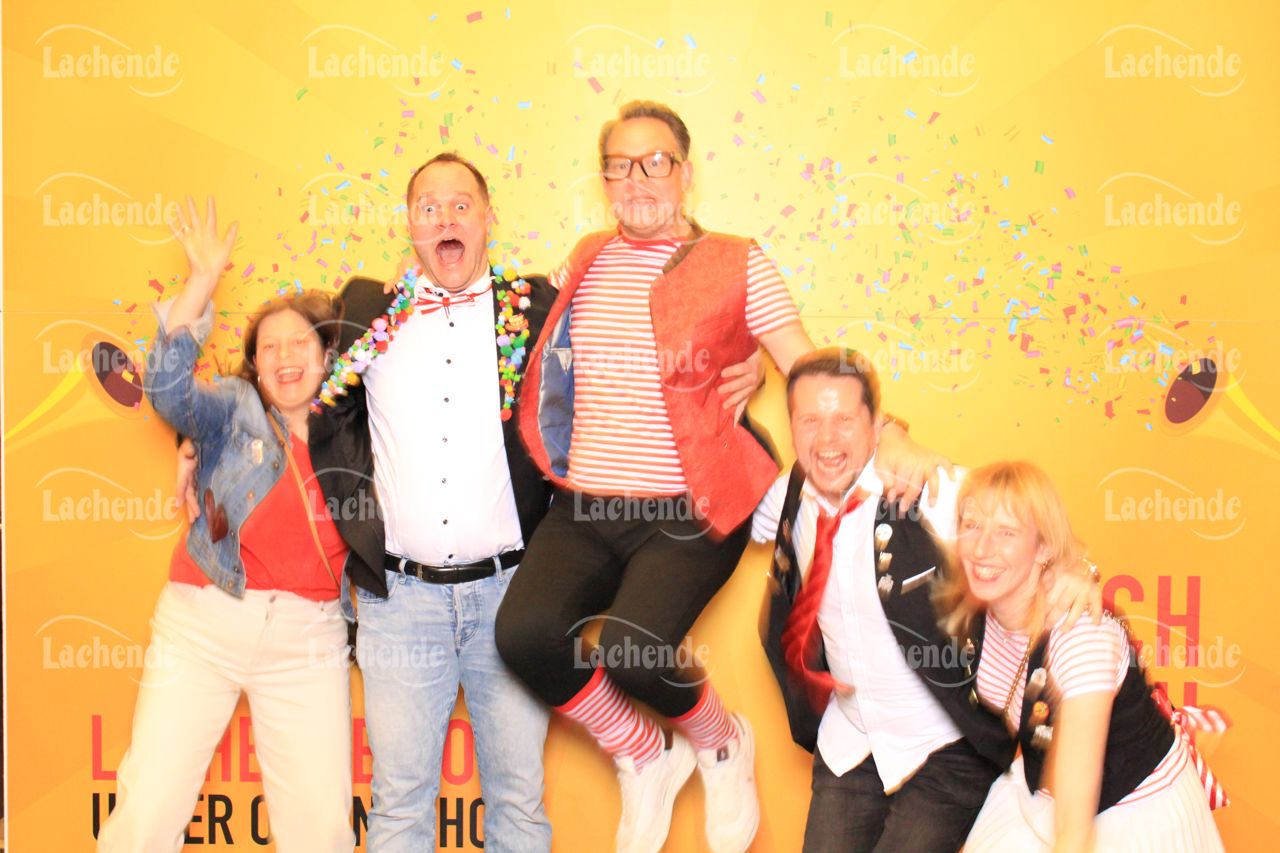 Lachende Kölnarena 09.01.2026 22:33 Uhr - 0161