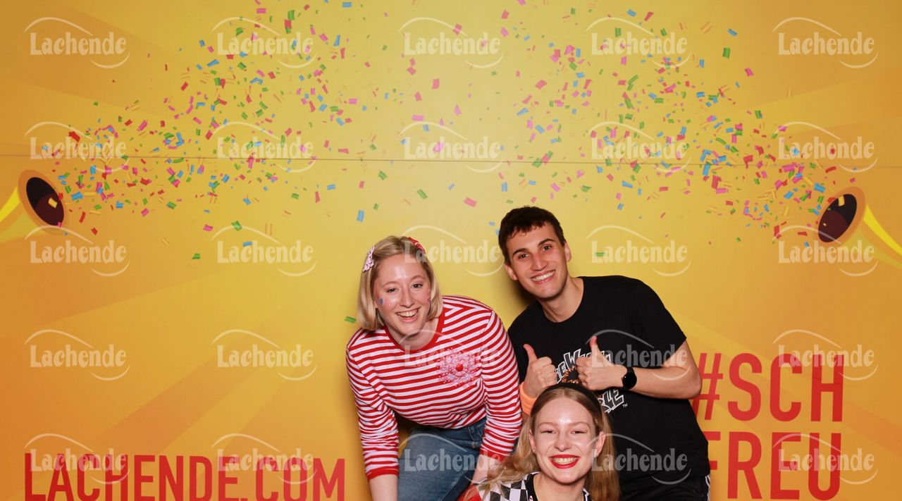 Lachende Kölnarena 11.02.24 19:18 Uhr - 0405