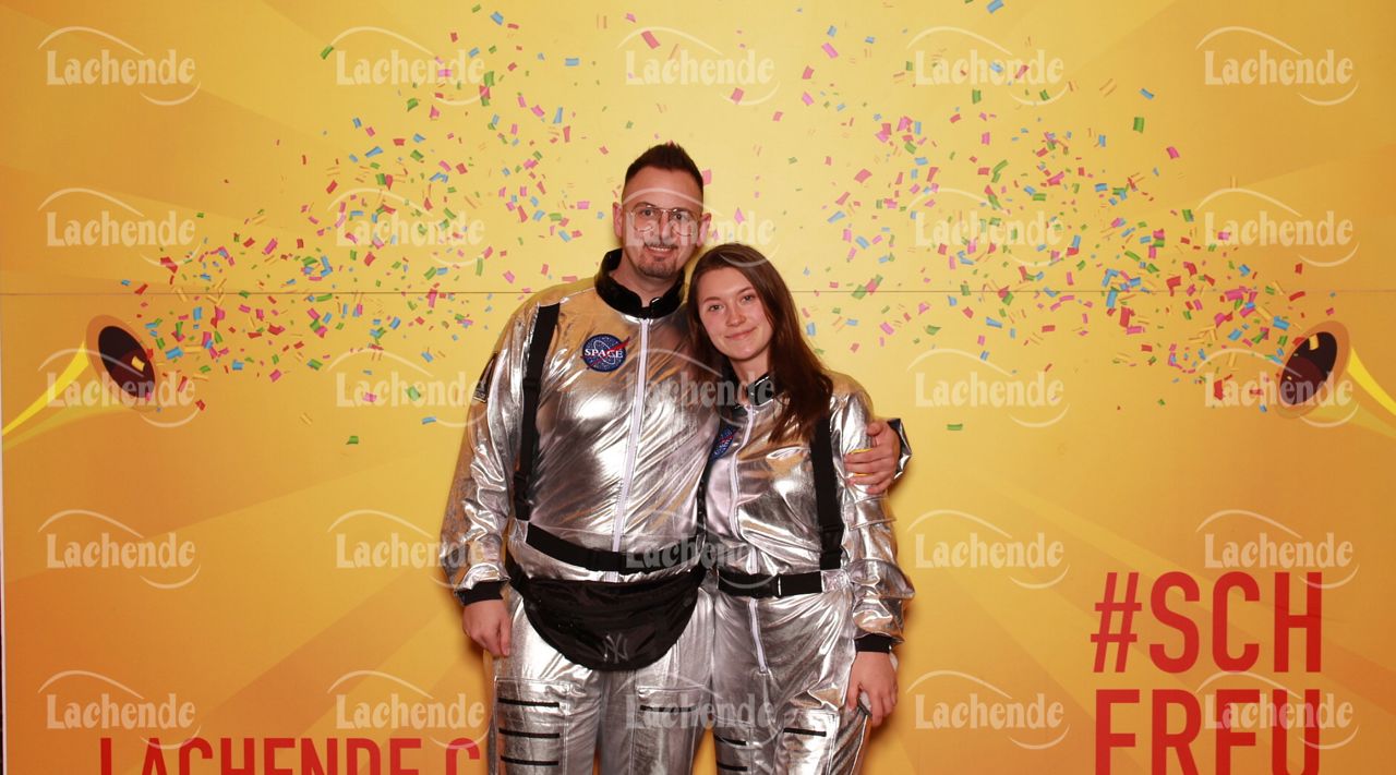 Lachende Kölnarena 28.02.2025 22:30 Uhr - 0464