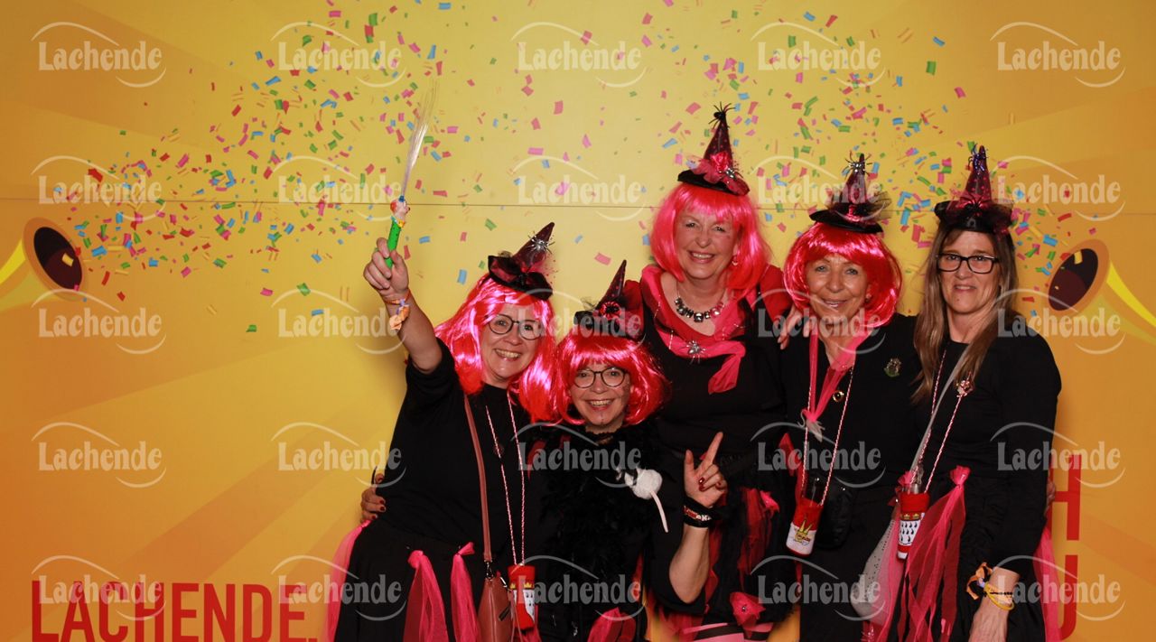 Lachende Kölnarena 11.02.24 19:12 Uhr - 0386