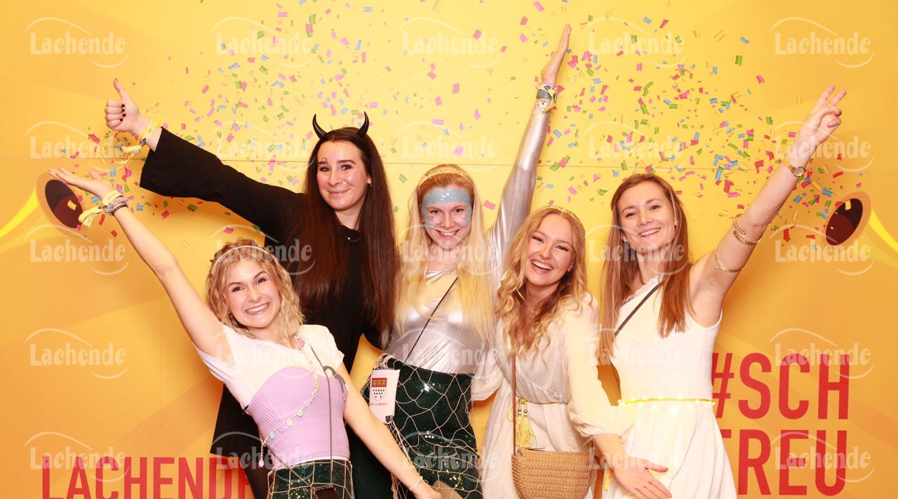 Lachende Kölnarena 17.02.2023 0432