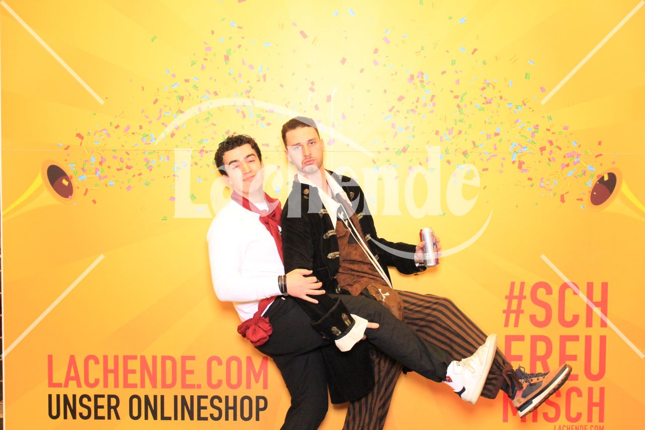 Lachende Kölnarena 06.02.2026 22:19 Uhr - 0303