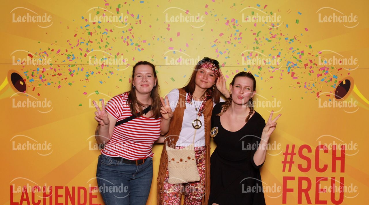 Lachende Kölnarena 11.02.24 19:41 Uhr - 0443