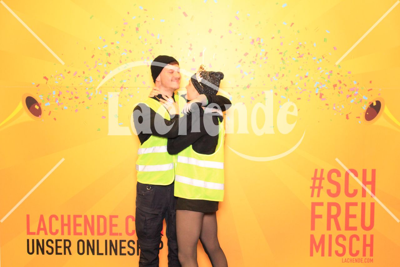 Lachende Kölnarena 14.02.2026 23:23 Uhr - 0606