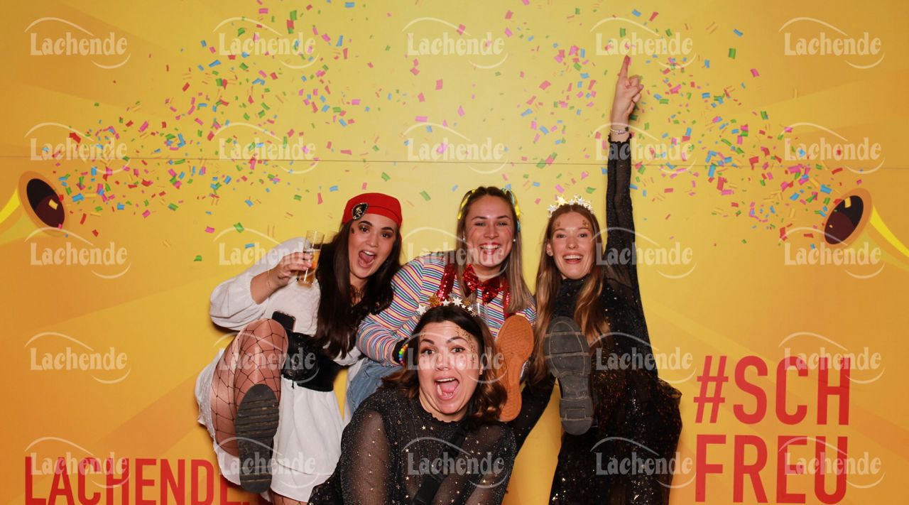 Lachende Kölnarena 11.02.24 20:19 Uhr - 0532