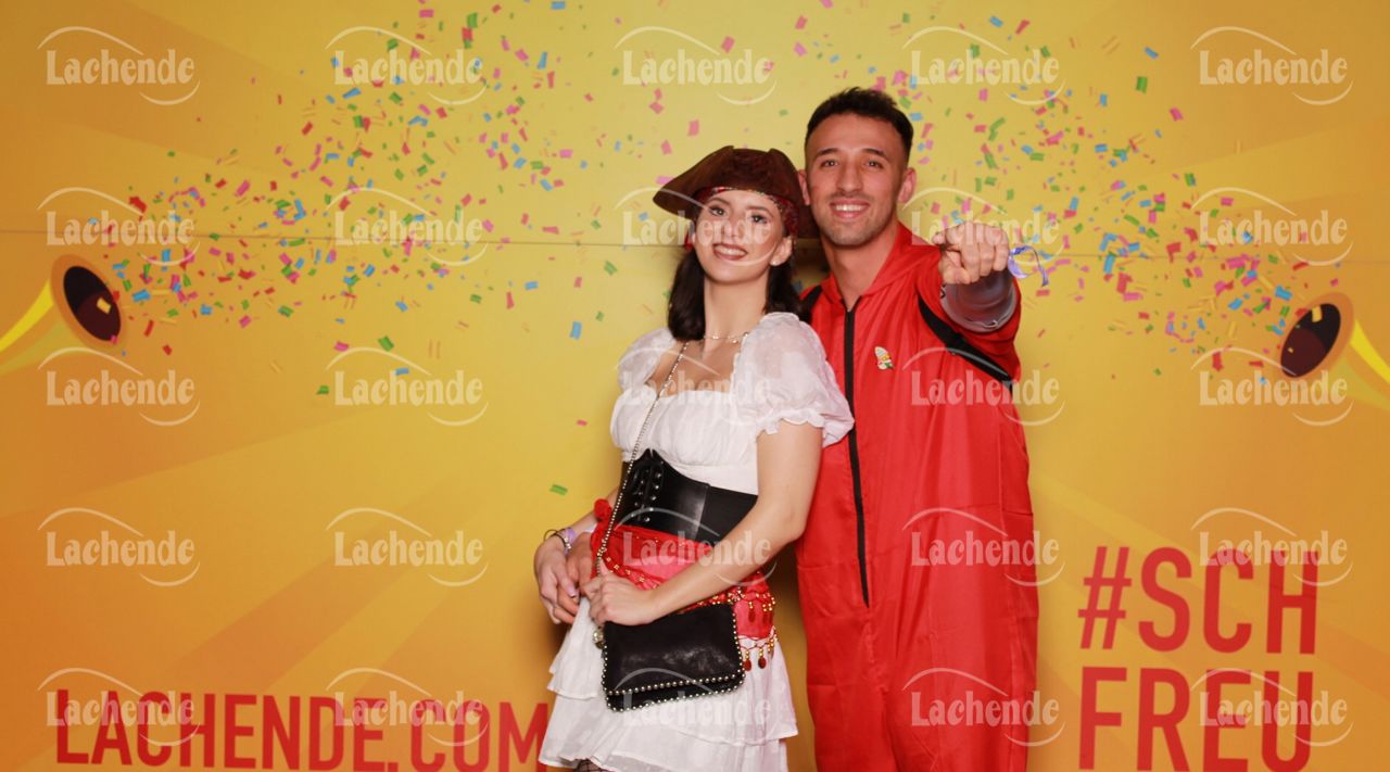 Lachende 08.02.24 20:51 Uhr - 0502