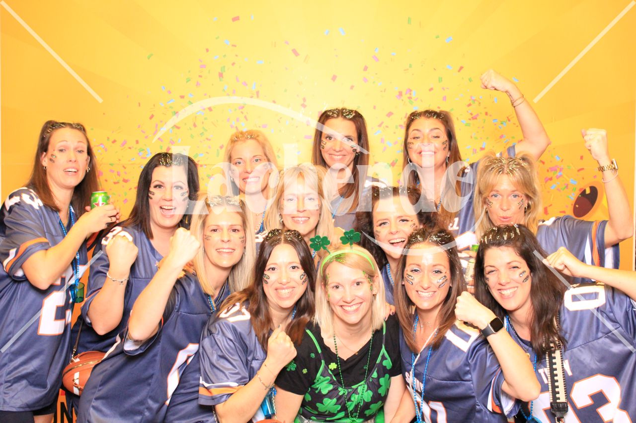 Lachende Kölnarena 16.01.2026 21:31 Uhr - 0154