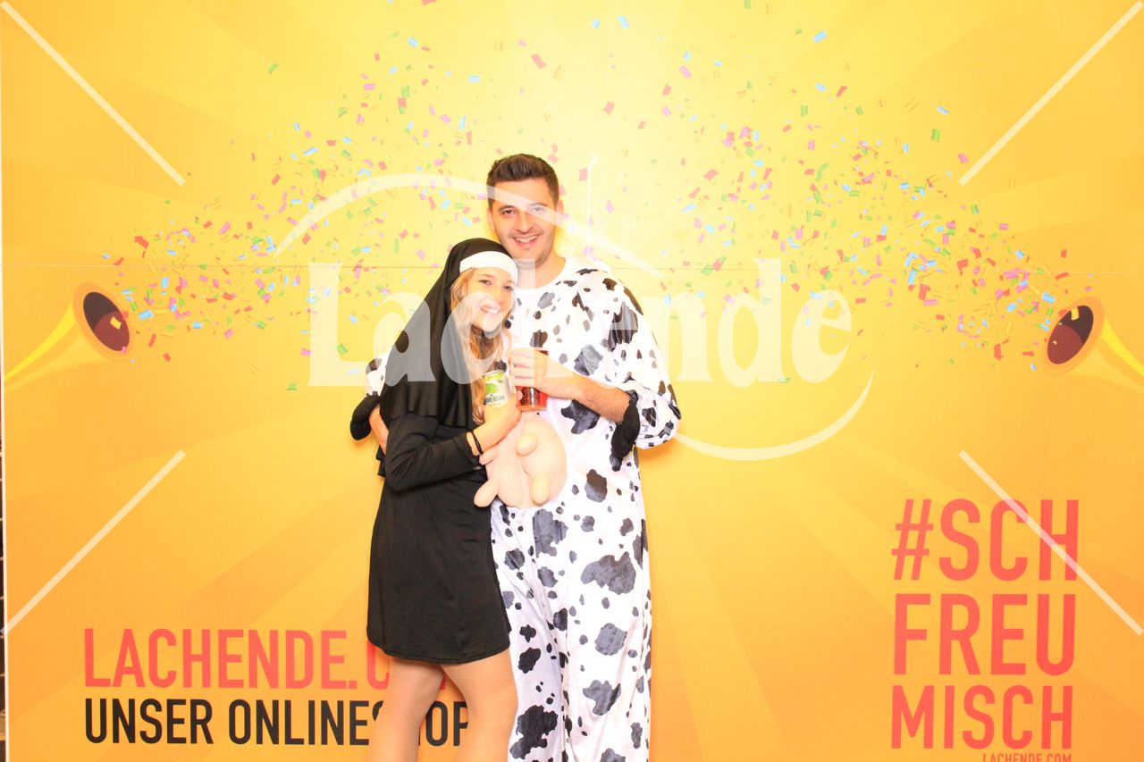 Lachende Kölnarena 06.02.2026 23:06 Uhr - 0344