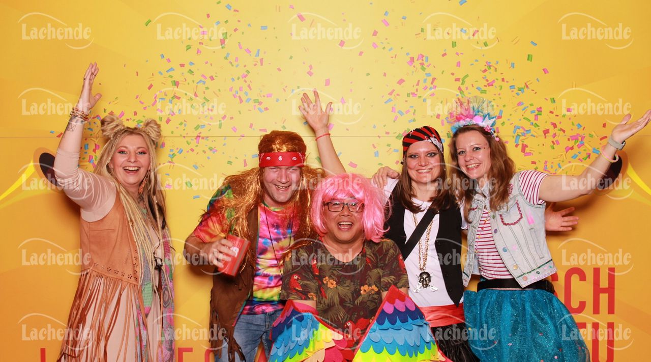 Lachende Kölnarena 28.02.2025 20:12 Uhr - 0271