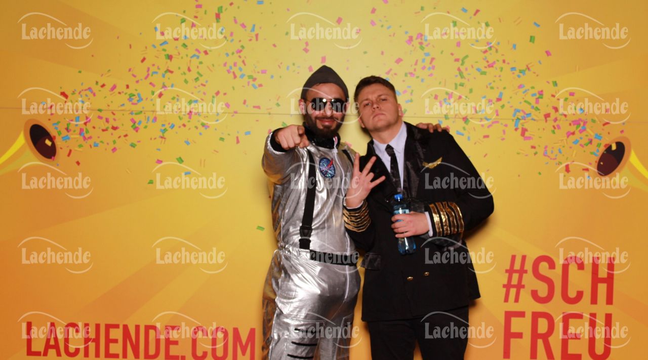 Lachende 08.02.24 19:16 Uhr - 0305