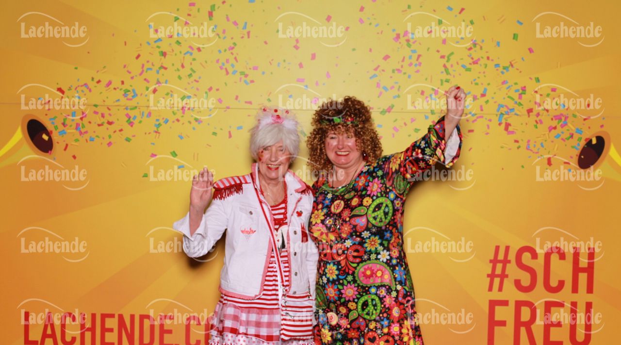 Lachende 08.02.24 16:43 Uhr - 0049