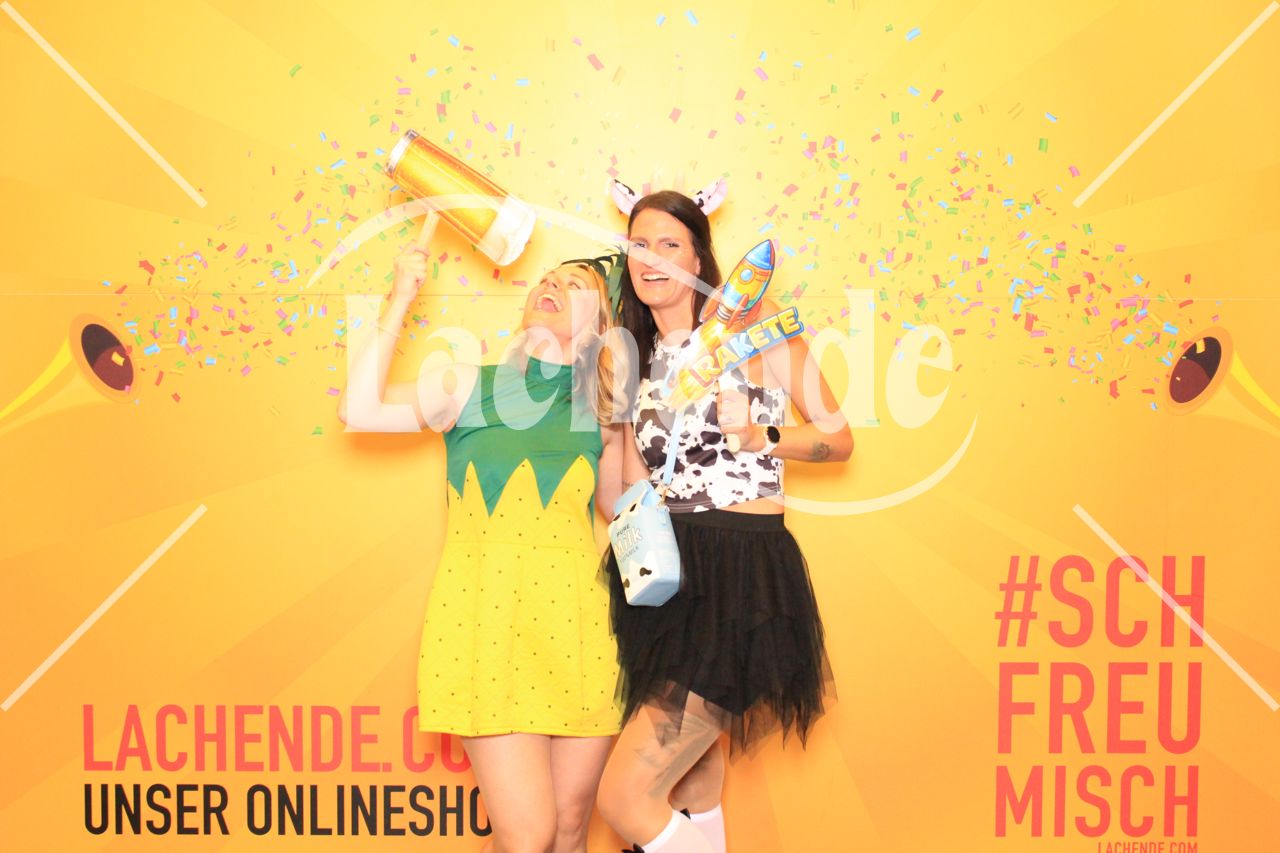 Lachende Kölnarena 12.02.2026 17:25 Uhr - 0215