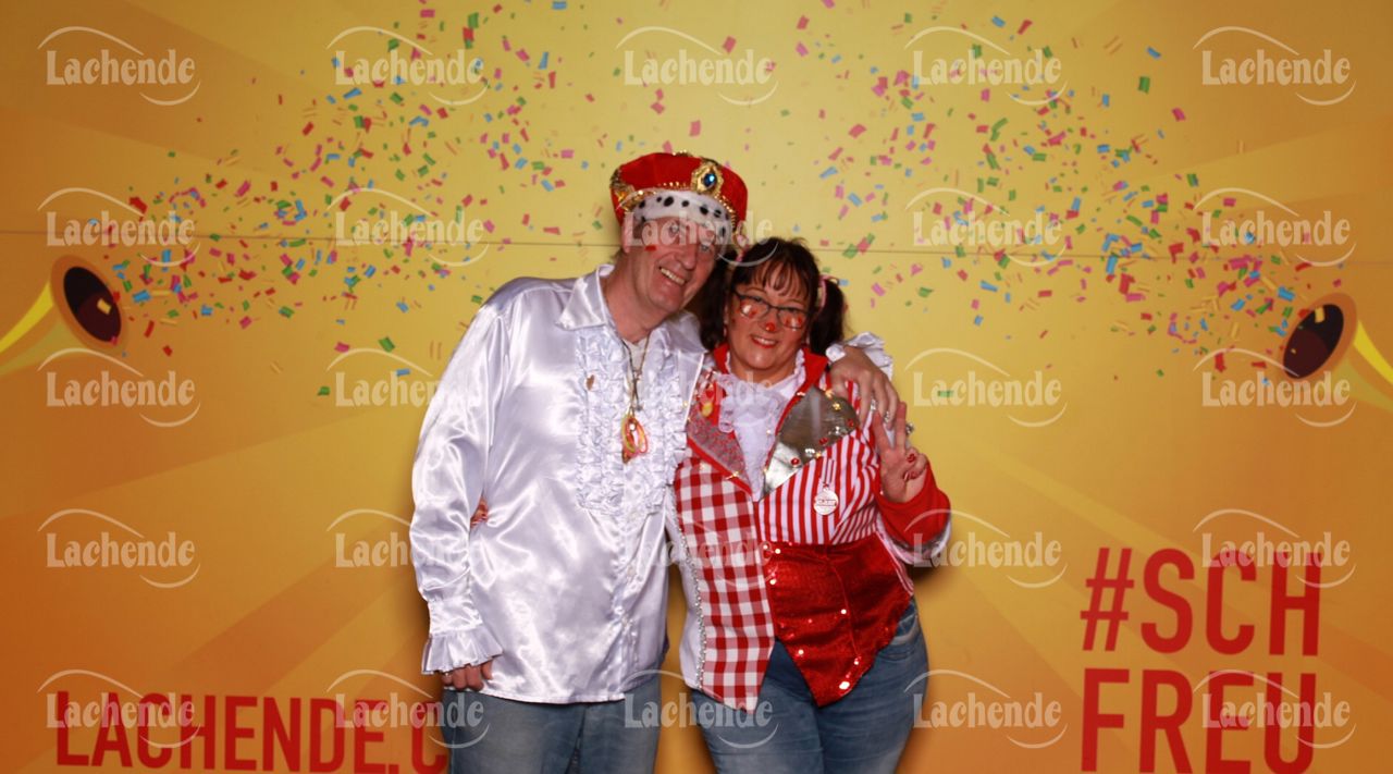 Lachende 08.02.24 20:13 Uhr - 0429