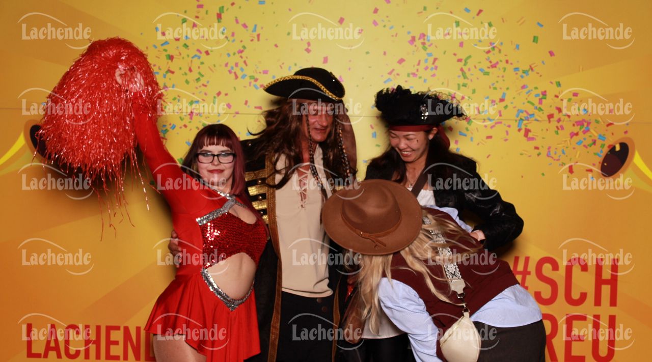 Lachende 08.02.24 21:13 Uhr - 0536