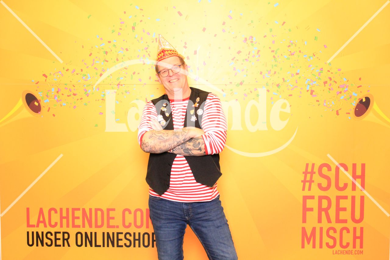 Lachende Kölnarena 13.02.2026 23:15 Uhr - 0544