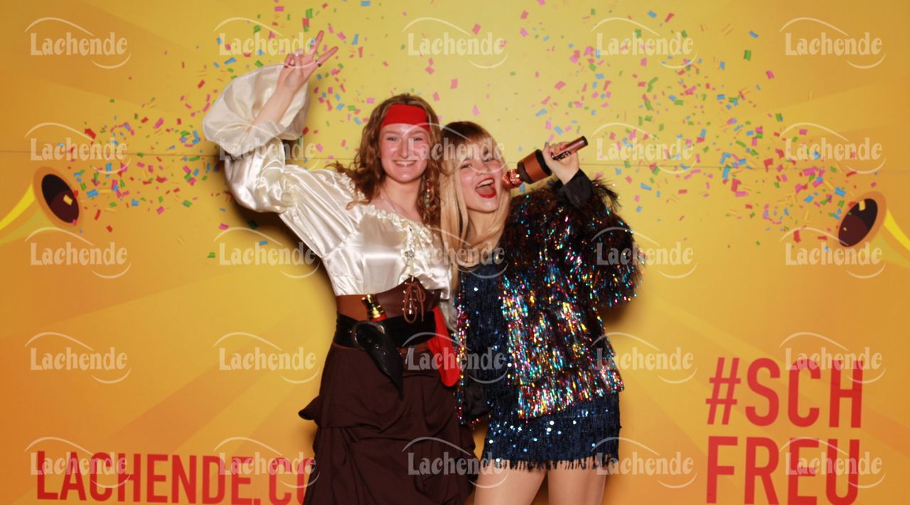 Lachende 08.02.24 19:35 Uhr - 0348