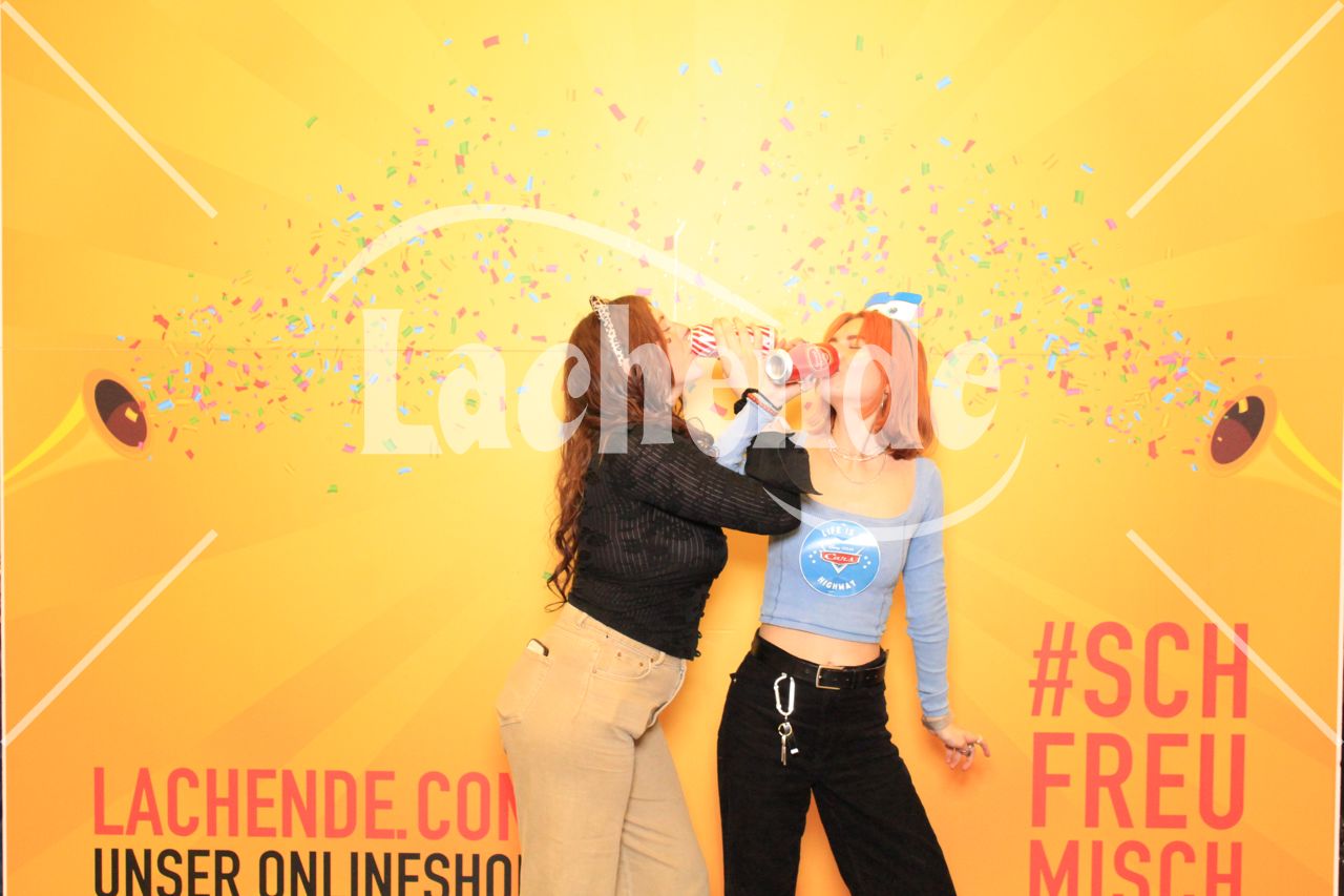 Lachende Kölnarena 17.01.2026 20:08 Uhr - 0122