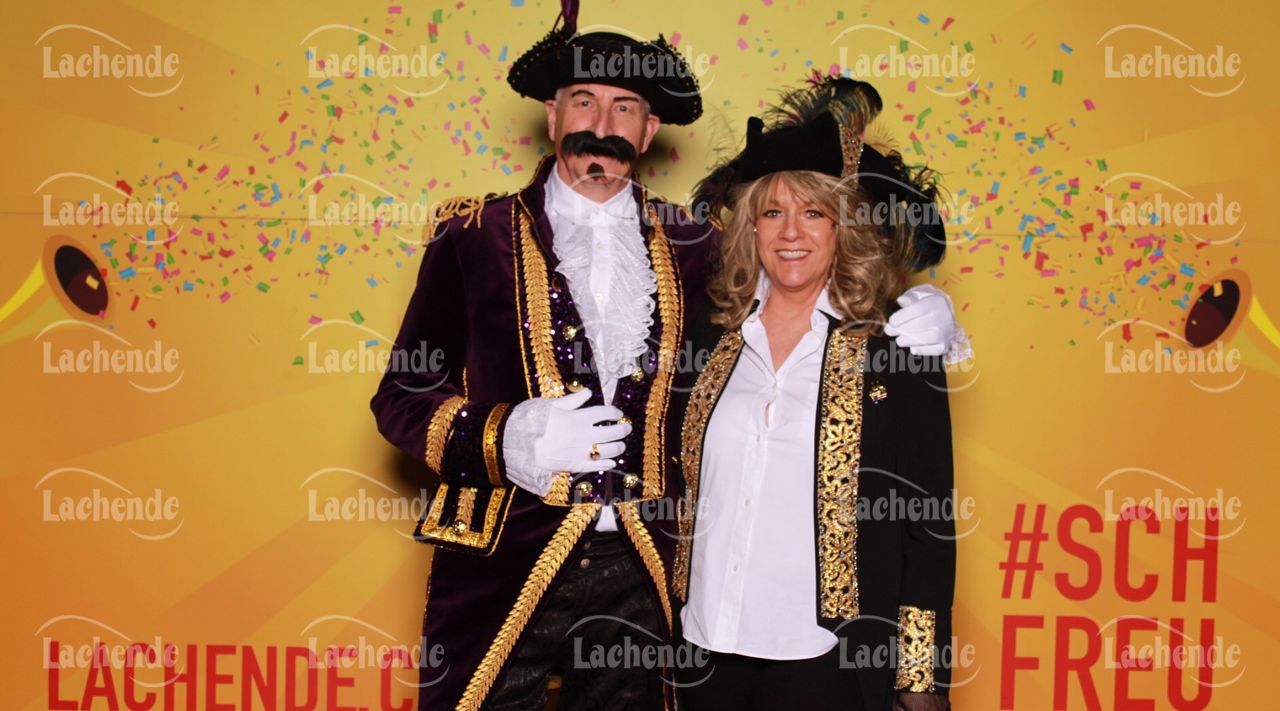 Lachende 08.02.24 17:53 Uhr - 0136