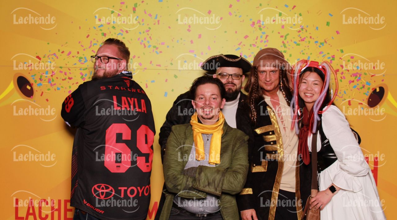 Lachende 08.02.24 18:54 Uhr - 0257