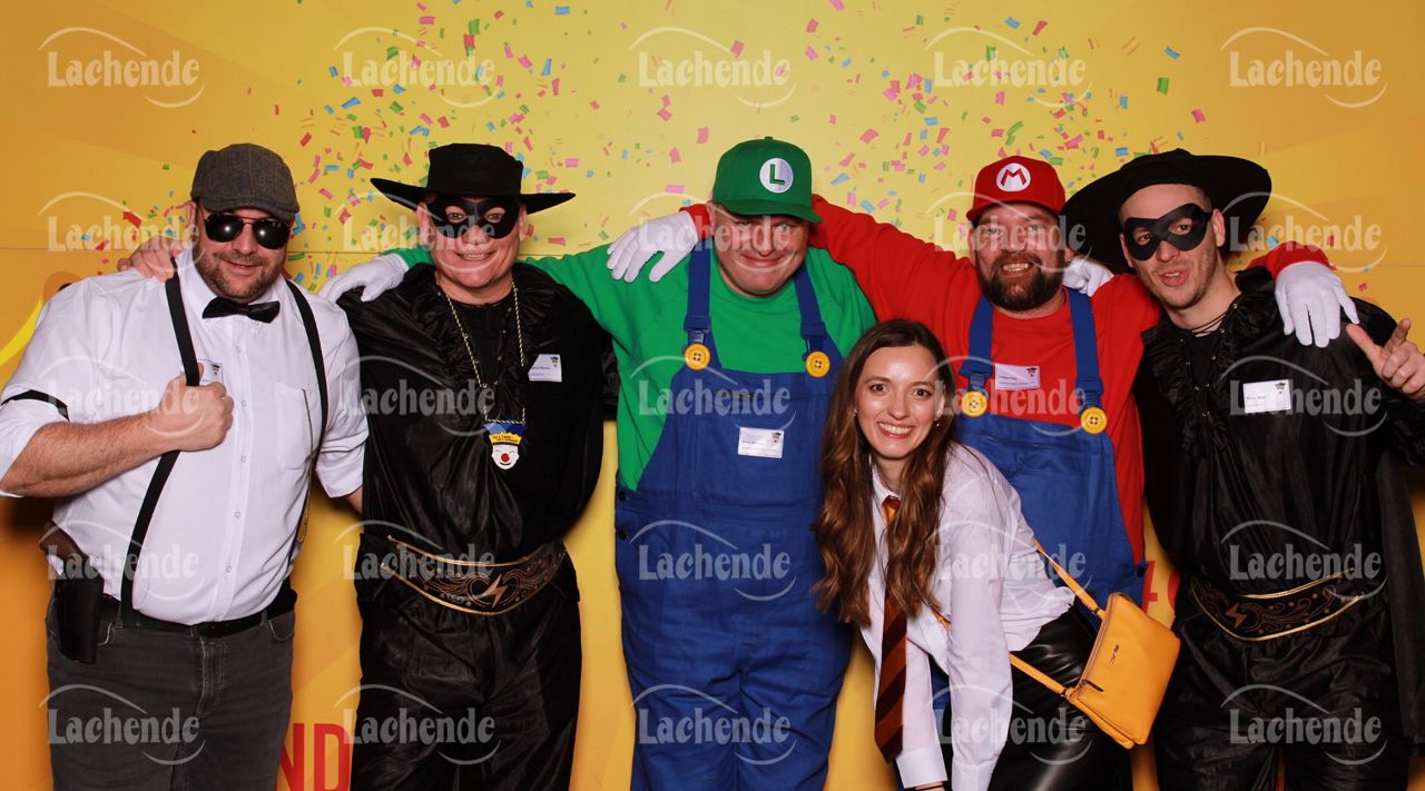 Lachende Kölnarena 09.02.24 20:06 Uhr - 0270